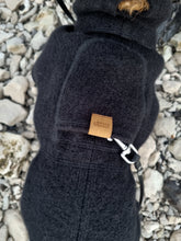 Load image into Gallery viewer, Wool Coat in 100 % wool - Long neck
