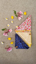 Load image into Gallery viewer, Dog bandana - Blue Flower
