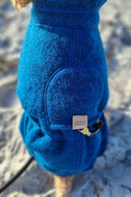 Load image into Gallery viewer, Wool Suit in 100 % wool - Long neck
